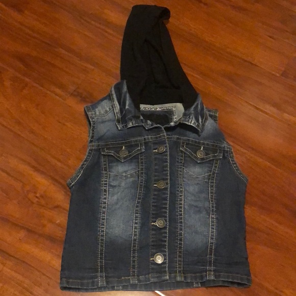 All Lower vest with hood - Picture 2 of 4